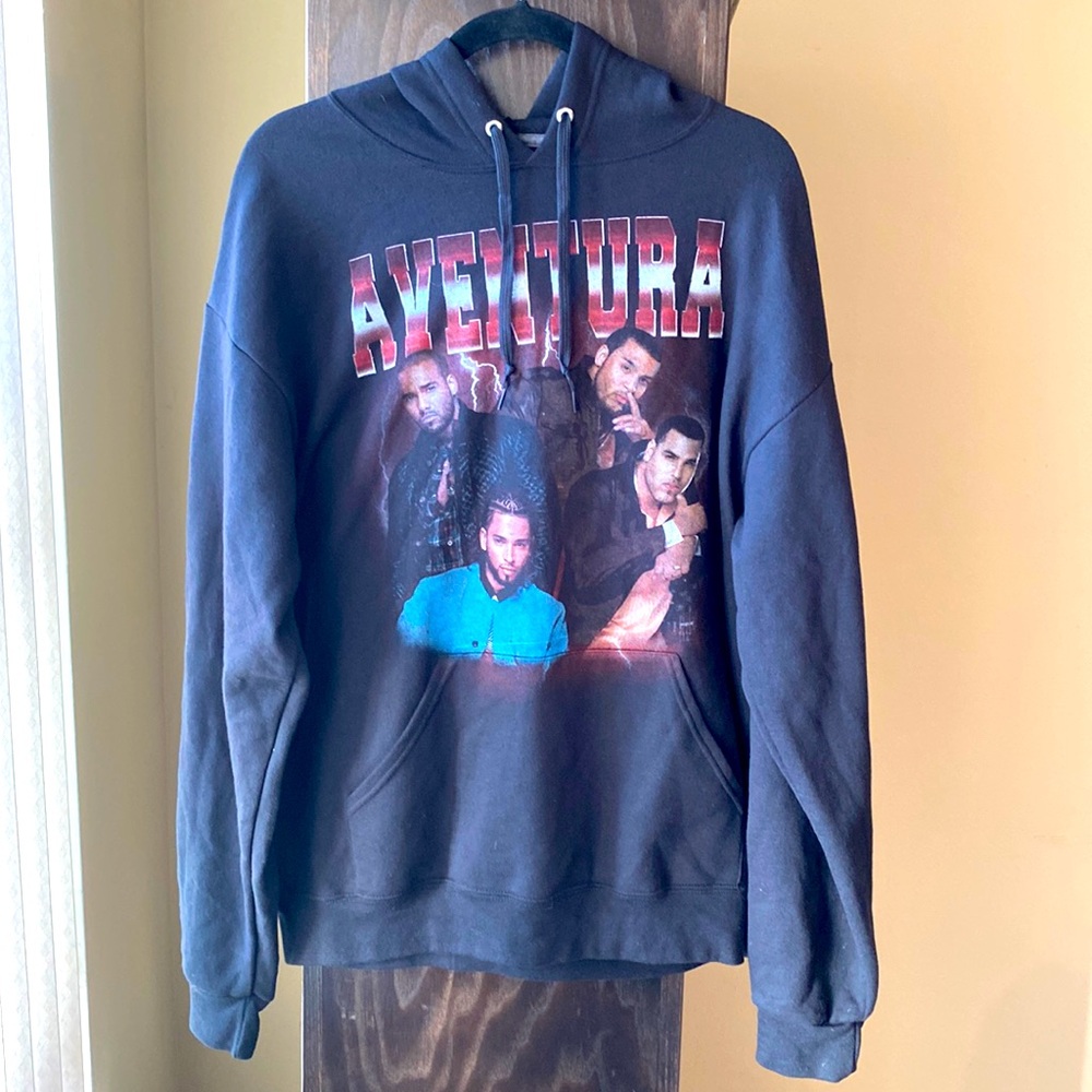 Aventura Cerrando Ciclos Tour 2024 Hoodie L